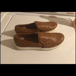 Daisy Fuentes shoes-like new! || make me an offer!